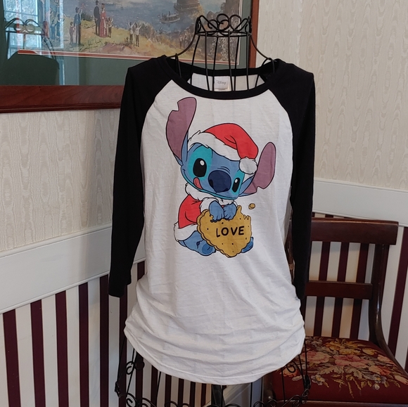 Disney Tops - ⭕SOLD⭕Juniors Disney Stitch Christmas Love Shirt